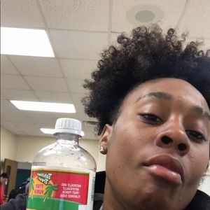 Meet your Posher, Portia